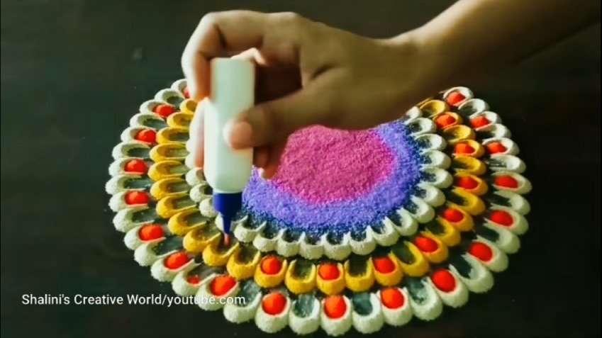 Easy rangoli for festivals 9