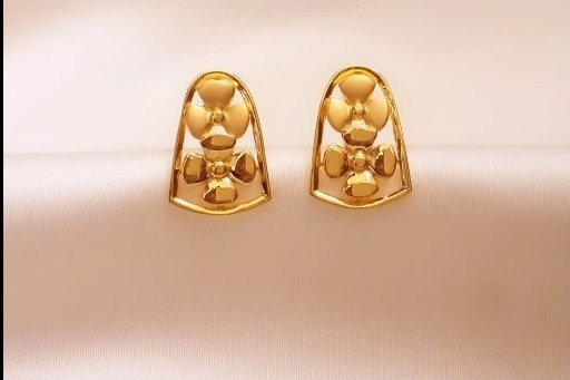 gold earrings 11 2