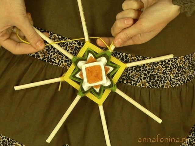 mandala weaving 16