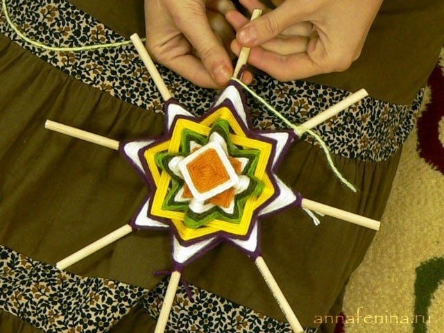 mandala weaving 22