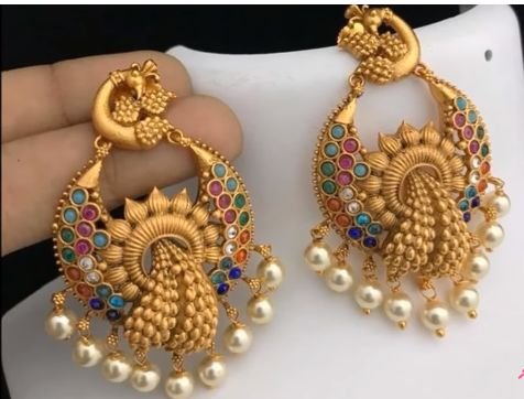 gold earrings 16