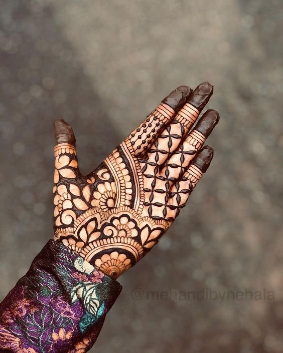 mehndi designs for front hand 9