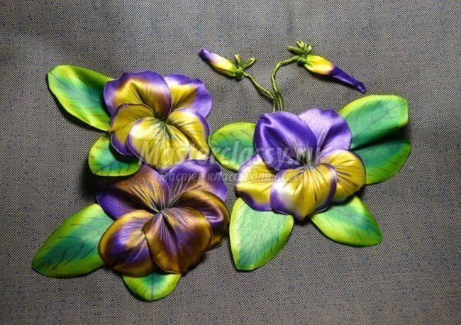 pansy flower making 1