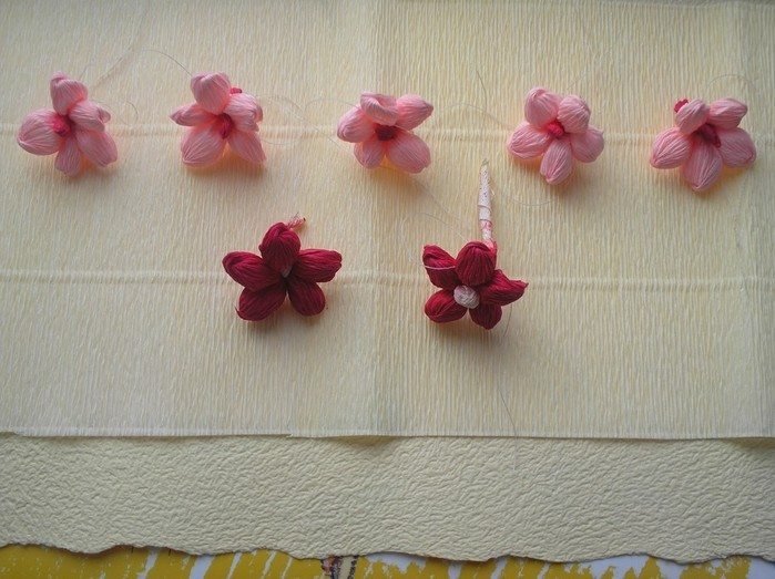 corrugated paper flowers 21